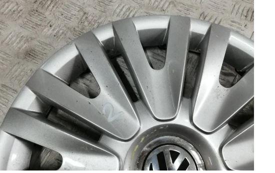 Volkswagen Golf VI 2008-2013 hatchback 1.4 16v petrol MT 59 kW 2009  Puklica 5K0601147F