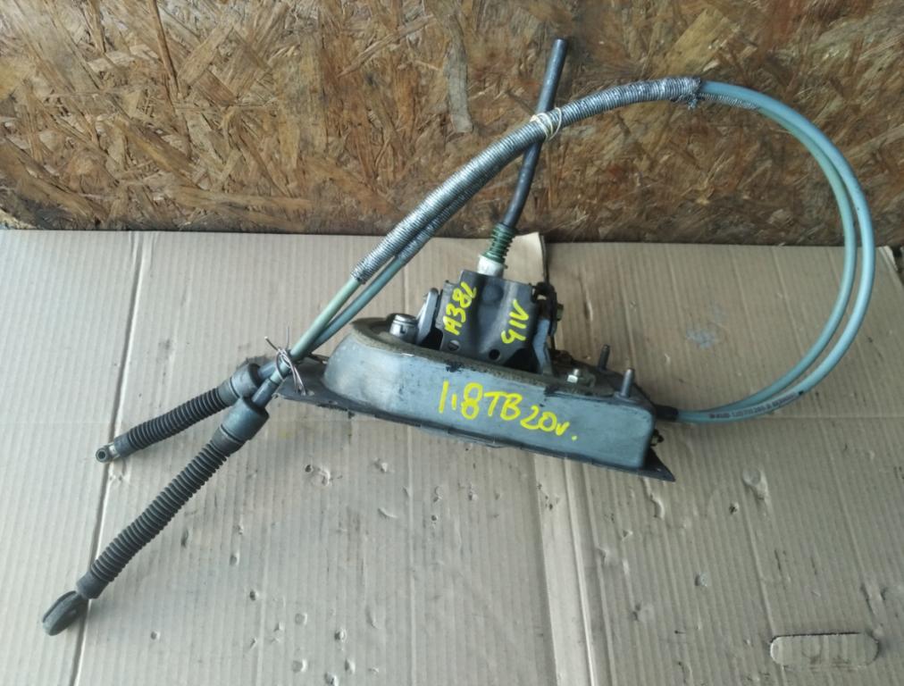 Audi A3 8L 1996-2003 hatchback 1.8 T petrol MT 110 kW 2000  Rýchlostná páka (kulisa) 1J0711265B 1J0711266B