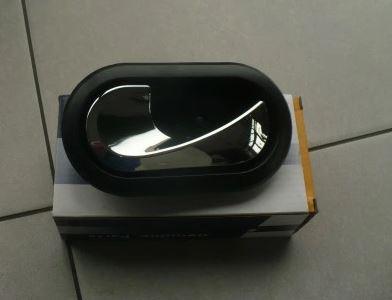 Dacia Dokker 2012- hatchback 1.0 TCE petrol AT 66 kW 2022  Kľučka dverí vnútorná predná ľavá 826730336R