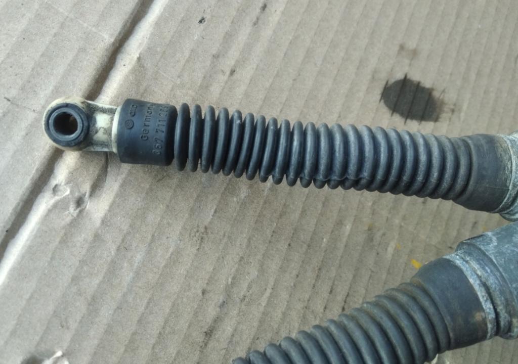 Audi A3 8L 1996-2003 hatchback 1.8 T petrol MT 110 kW 2000  Rýchlostná páka (kulisa) 1J0711265B 1J0711266B