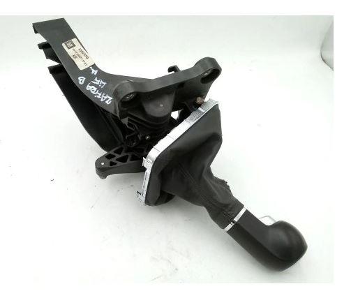 Opel Zafira B 2005-2014 hatchback 1.9 CDTI diesel MT 110 kW 2008  Rýchlostná páka (kulisa) 55351959