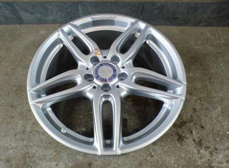 Mercedes   Hliníkový disk A1764010700 5x112 ET52