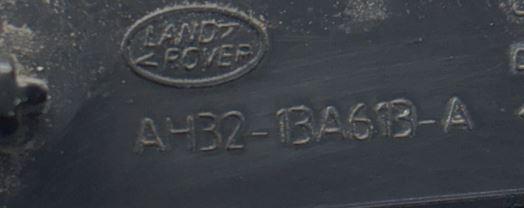 Land Rover Range Rover sport I L320 hatchback 3.0 D V6 diesel 306DT AT 180 kW 2010  Brzdové svetlo zadné (horné) AH3213A613A