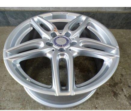 Mercedes   Hliníkový disk A1764010700 5x112 ET52