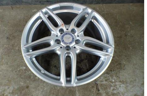 Mercedes   Hliníkový disk A1764010700 5x112 ET52