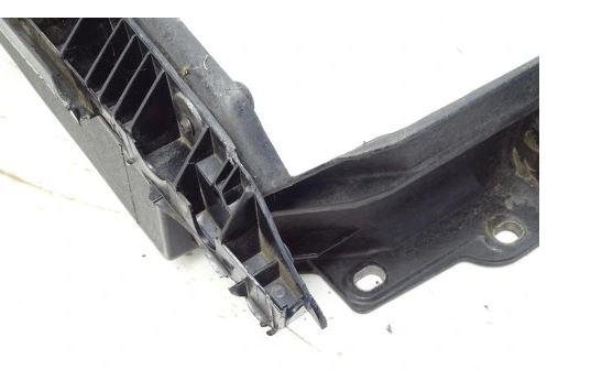 Mercedes CLS II C218 2010-2018 sedan 3.0 CDI diesel AT 195 kW 2013  Výstuha predná A2186200015