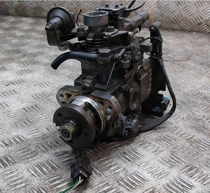 Citroen Saxo hatchback 1.5 D diesel MT 42 kW 2001  Vstrekovacie čerpadlo 0460484142