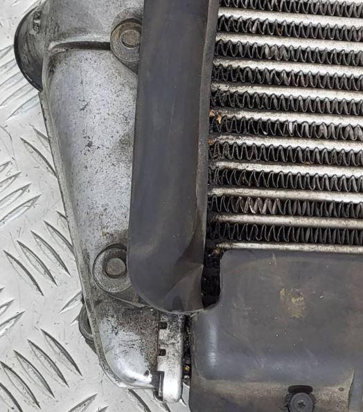 Suzuki Grand Vitara I 1998-2005 suv 2.0 HDI diesel 80 kW 2002  Intercooler (chladič nasávaného vzduchu)