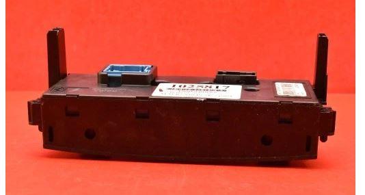 Peugeot 207 1.6 HDI diesel MT 80 kW 2008  Panel kúrenia/klimatizácie 96856538XT