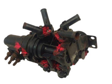 Audi A8 D3 2002-2009 sedan 4.2 TDI diesel 240 kW 2006  Ventil  Elektroventil vody 4E0959617C