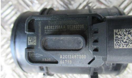 Jeep Grand Cherokee WJ 1998-2004 hatchback 2.7 CRD diesel AT 120 kW 2002  Váha vzduchu 55283705