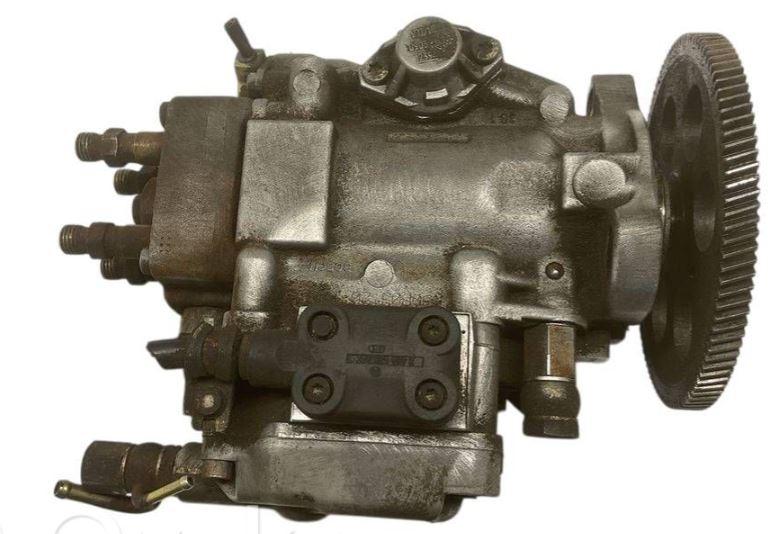 Nissan Terrano II 1992-2006 suv 2.7 TD diesel 92kW 1999  Vstrekovacie čerpadlo 0460404974 M201