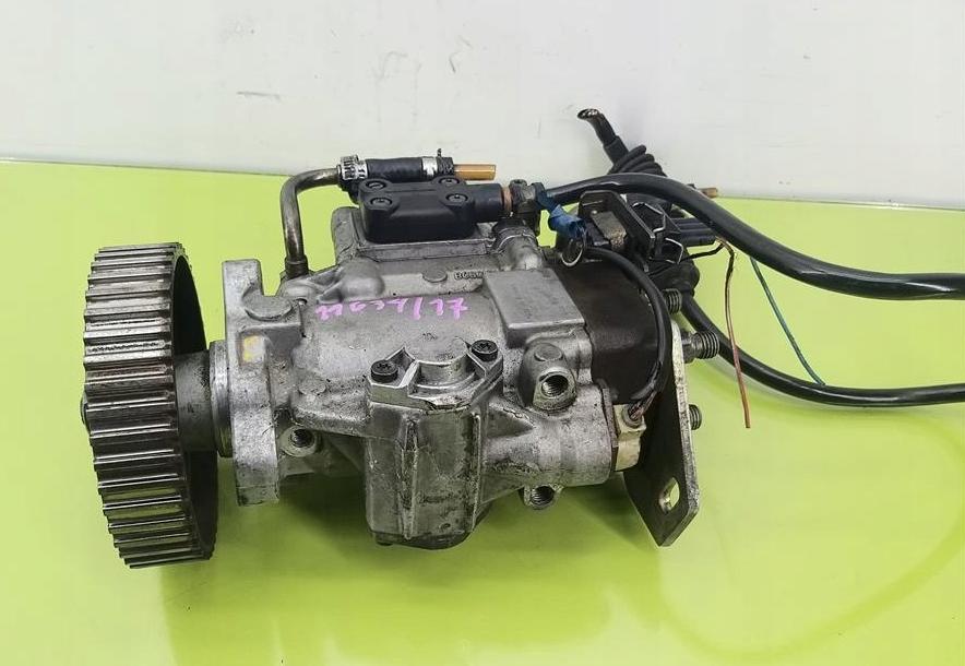 Audi 80 B4 1991-1994 sedan 1.9 TDI diesel MT 66 kW Vstrekovacie čerpadlo 028130109L 0460404992