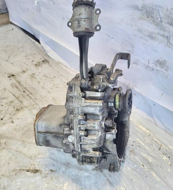 Volkswagen Lupo hatchback 1.7 SDI diesel MT 44 kW 2002  Prevodovka DXQ