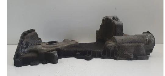 Skoda Fabia I 1999-2007 hatchback 1.2 12v petrol MT 47 kW 2005  Kryt rozvodu motora 03E109211F