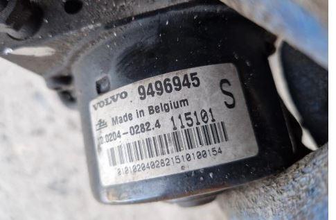 Volvo V70 II 1999-2007 combi 2.4 petrol AT 125 kW 2000  Pumpa ABS 9496945