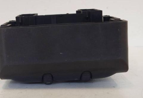 Volvo V40 I 1995-2004 combi 2.0 T petrol MT 118 kW 1998  Prepínač svetiel 30858499