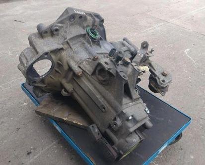 Volkswagen Caddy II 9K 1996-2004 hatchback 1.9 SDI diesel MT 47 kW 2002  Prevodovka manuálna AYQ