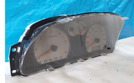 Hyundai Terracan suv 2.9 CRDI 16v diesel 2005  Prístrojová doska 94023H1320