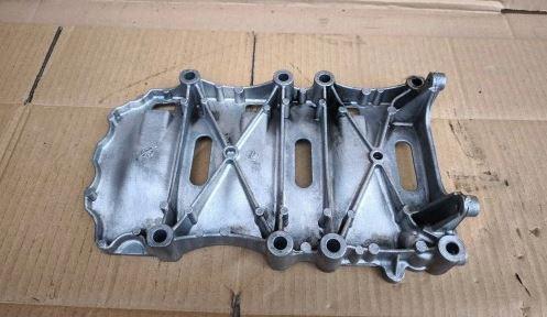 Ford Mondeo Mk5 2014-2022 hatchback 2.0 TDCI diesel MT 110.3 kW 2016  Olejová vaňa 9811715380