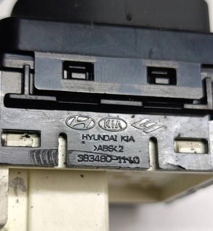 Hyundai ix35 Prepínač 383480-1110
