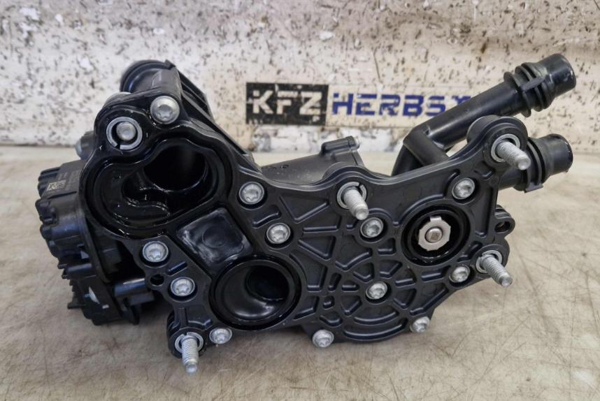 Skoda Kodiaq II 2024- suv   Obal (príruba) termostatu 05L121111S