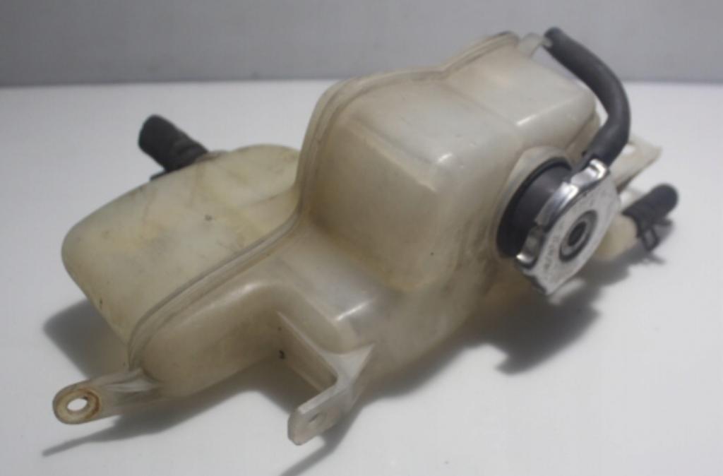 Dodge Caliber hatchback 2.0 103kW 2011 Vyrovnávacia nádržka chladiacej kvapaliny 05058157AC