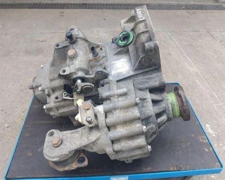 Volkswagen Caddy II 9K 1996-2004 hatchback 1.9 SDI diesel MT 47 kW 2002  Prevodovka manuálna AYQ