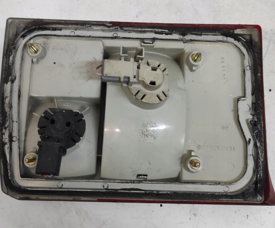 Audi 80 B4 1991-1994 Svetlo zadné ľavé 8A0945093J