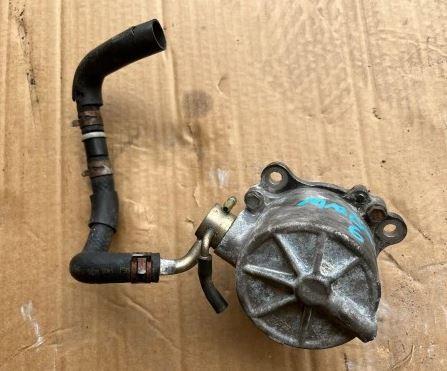 Mazda 6 I GG 2002-2007 hatchback 2.0 16v petrol AT 108 kW 2006  Vákuová pumpa X2T58172