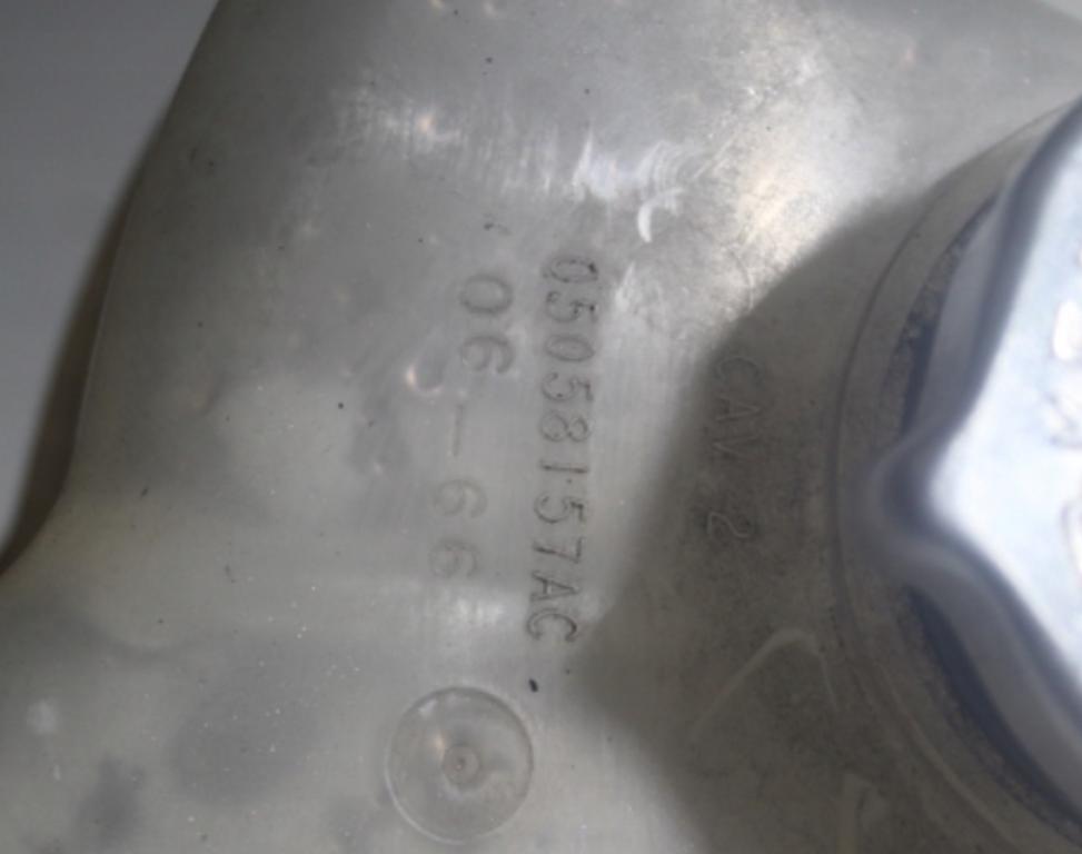 Dodge Caliber hatchback 2.0 103kW 2011 Vyrovnávacia nádržka chladiacej kvapaliny 05058157AC