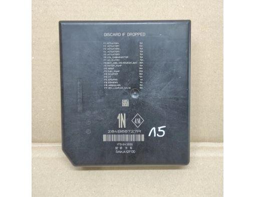 Renault Megane IV 2016-2024 hatchback 1.2 TCE petrol MT 97 kW 2016  Poistková skrinka 284B66727R