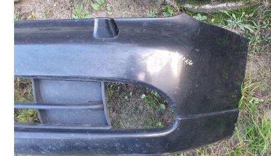 Nissan Primera P11 1996-2002 sedan 1.8 16v petrol MT 84 kW 1999  Nárazník predný