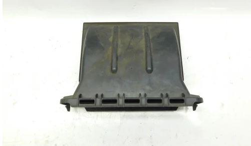 Mercedes E W213 2016- sedan   Obal filtra A2138307400