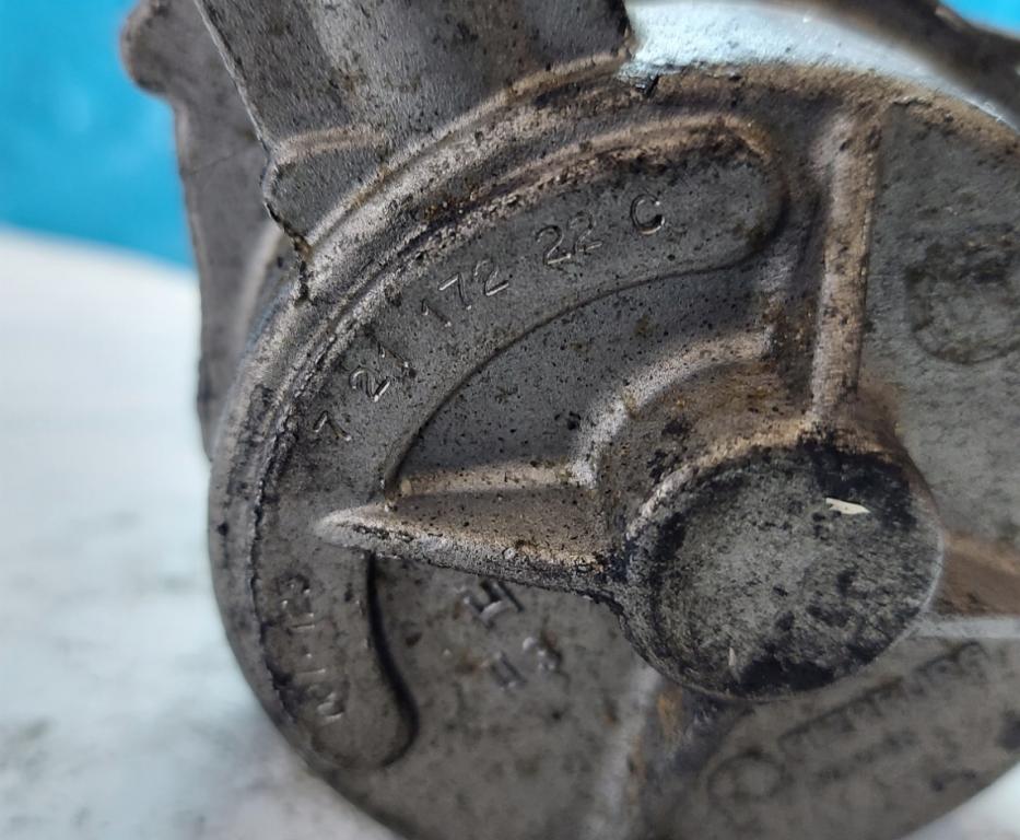 Renault Scenic I 1996-2003 hatchback 1.9 DCI diesel 75 kW 2002  Vákuová pumpa 72117222C