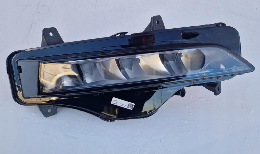 Skoda Octavia IV 2020- combi   Hmlové svetlo (hmlovka) predné pravé 5E3941700