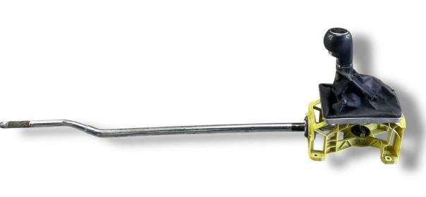 Opel Astra II 1998-2009 hatchback 1.6 16v petrol MT 74 kW 1999  Rýchlostná páka (kulisa) 8026651301