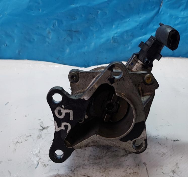 Renault Scenic I 1996-2003 hatchback 1.9 DCI diesel 75 kW 2002  Vákuová pumpa 72117222C