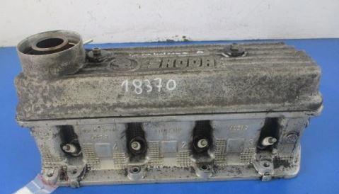 Skoda Felicia hatchback 1.3 8v petrol 0  Hlava valcov 047103373N