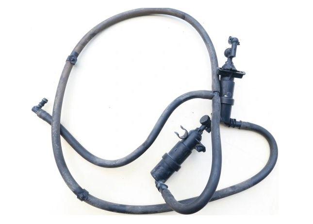 Volkswagen Bora sedan 1.9 TDI diesel MT 85 kW 2001  Tryska (dýza) ostrekovača predná 1J0955978A