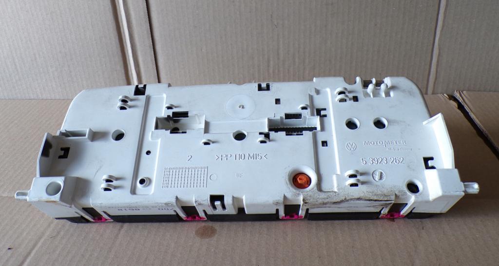 Volkswagen Transporter T4 1990-2003 2.5 TDI diesel Prístrojová doska 7D0919861R 6160673114