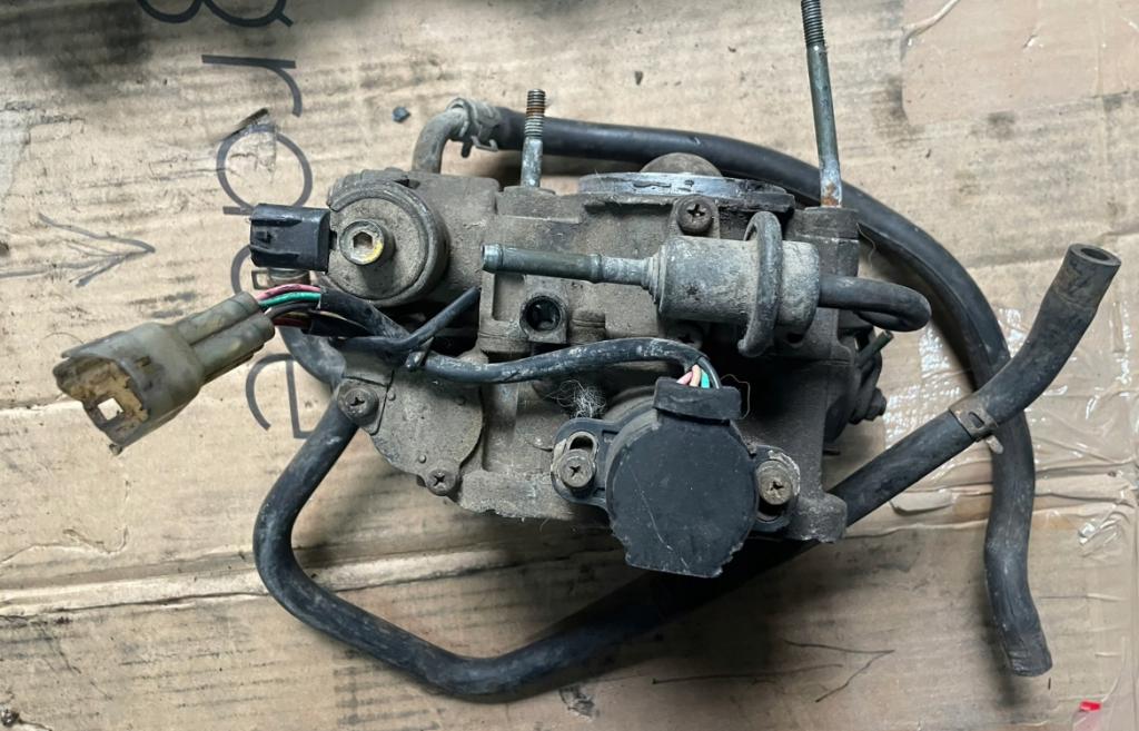 Suzuki Vitara I 1988-1998  1.6 8V  petrol MT   Karburátor  Monovstrek  (Karburátory)