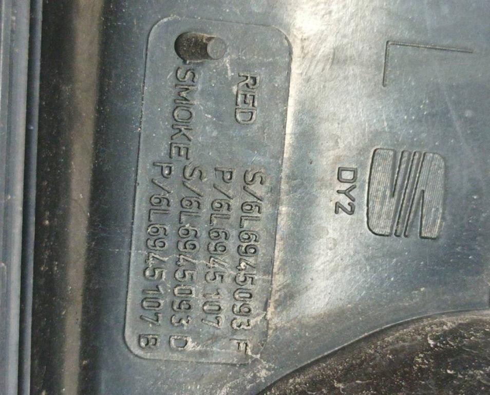 Seat Ibiza III 6L 2002-2008 hatchback 1.4 16v petrol AT 55 kW 2005  Svetlo zadné ľavé 6L6945093F