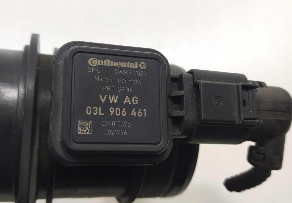 Audi A1 2010-2019 8X1/8XK hatchback 1.6 TDI Váha vzduchu 03L906461