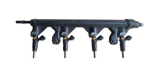 Peugeot 207 hatchback 1.4 16v petrol MT 70 kW 2011  Vstrekovacia lišta 757564580