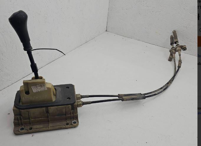 Fiat Stilo hatchback 1.9 JTD diesel MT 85 kW 2002  Rýchlostná páka (kulisa) 735370187 L0TT0002 19JTDC443