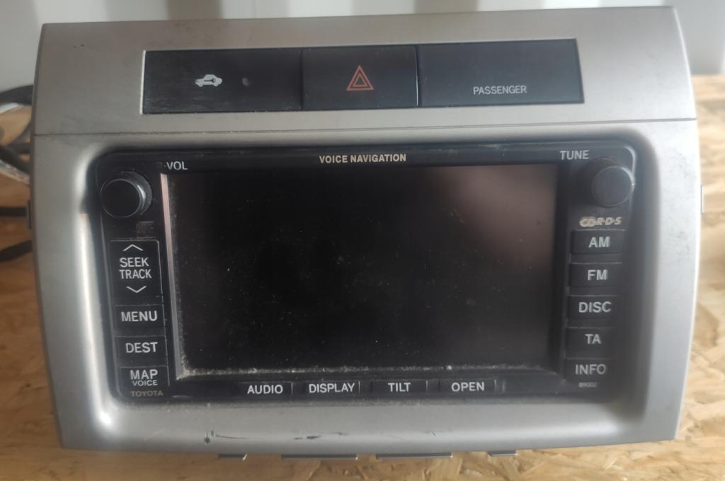 Toyota Corolla Verso II 2004-2009 Rádio 86120-64010-EX
