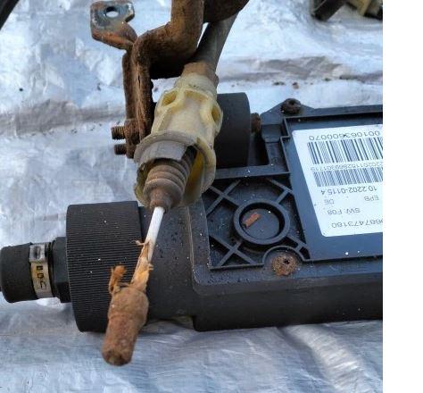 Citroen C5 II 2008-2017 combi 2.0 HDI diesel AT 120 kW 2010  Ručná brzda elektrická 9687473180