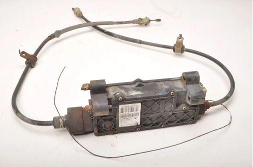 Citroen C5 II 2008-2017 sedan 2.0 HDI diesel AT 133 kW 2016  Ručná brzda elektrická 9687473180