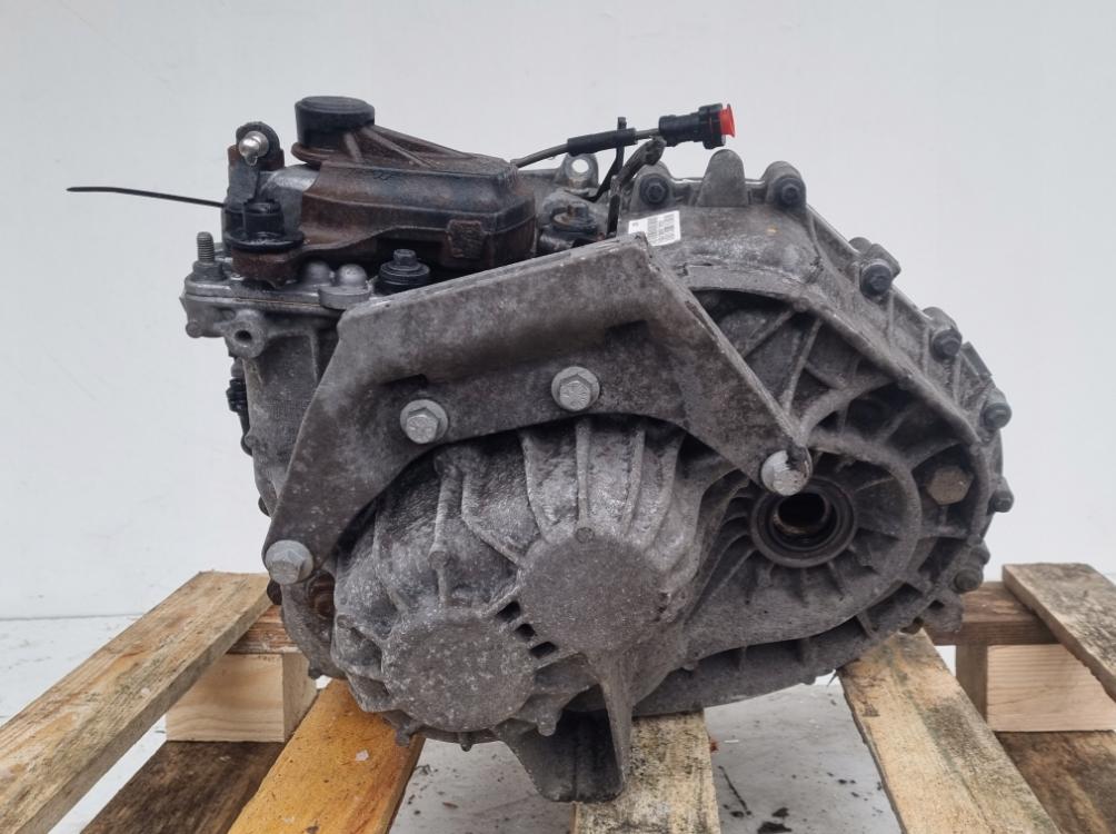 Volvo V70 III 2007-2016 combi 2.4 D diesel MT 120 kW Prevodovka manuálna 30783235 6G9R-7002-LF